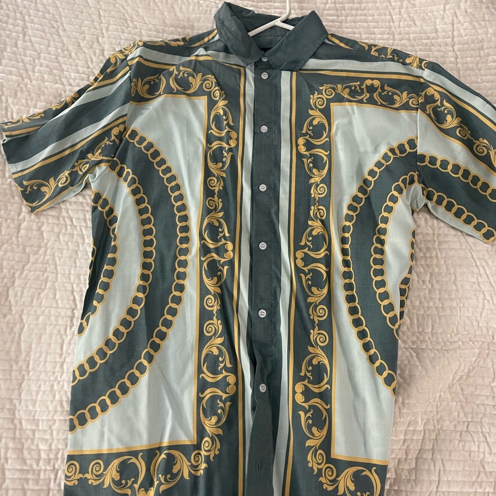 Green Boohoo man shirt Size Small
